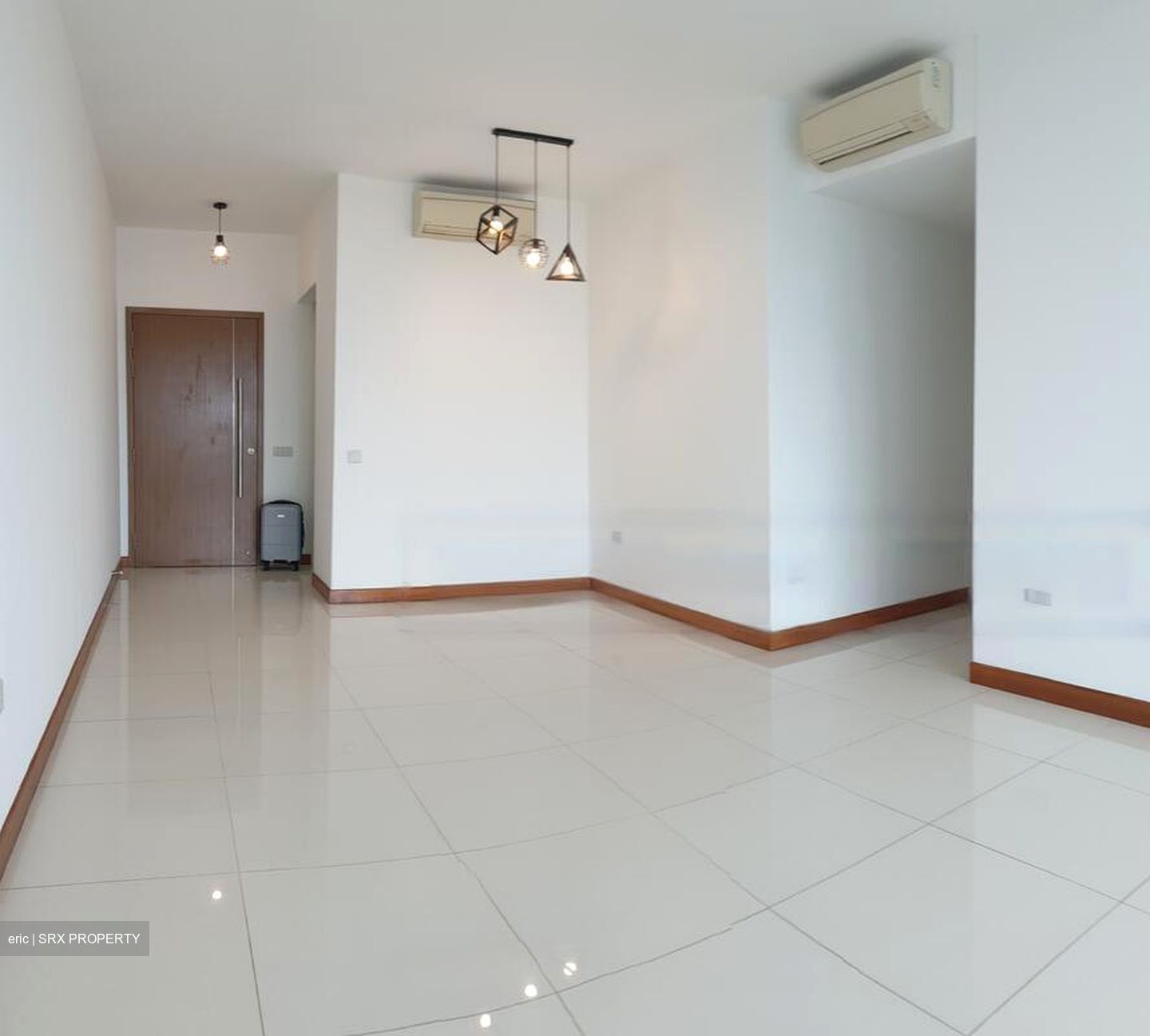 Waterfront Waves (D16), Condominium #460665201